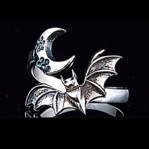Bat 925 Silver S925 Ring Crescent Moon Adjustable womans jewelry Goth Spooky New